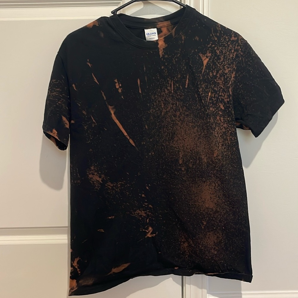 Men’s Medium Reverse Tie-Dye T-Shirt